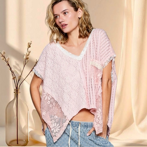 POL Blush Pink Oversized Lace Knit Boho Top - Picture 3 of 8